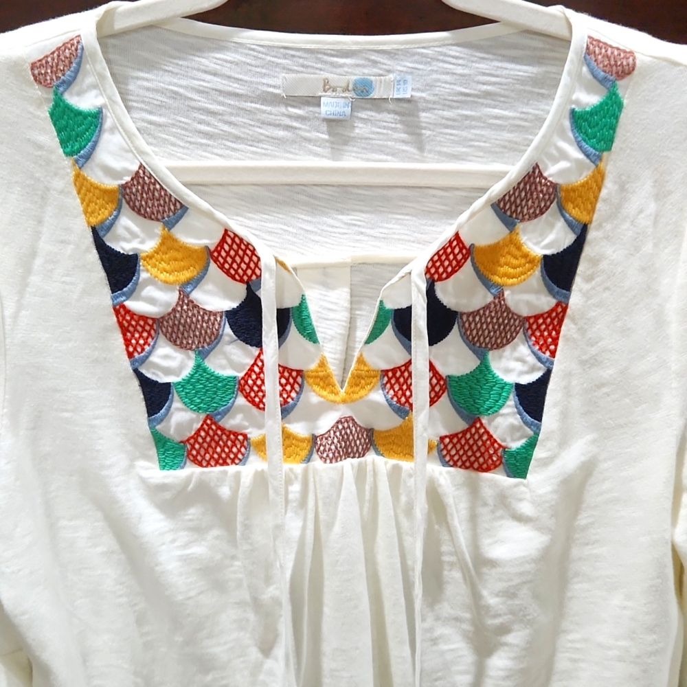 Boden,beautiful tunic top in great condition! About 19 inches across, 31 " long! - Picture 2 of 7